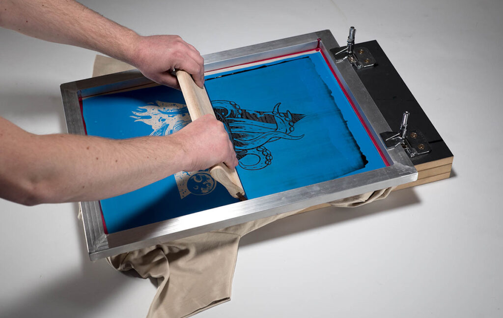 screen-printing-on-shirts